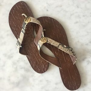 Tory Burch Flip flops